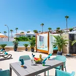 Haciendas Village Tenerife 아데제