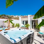 호텔 Haciendas Village Tenerife 3*