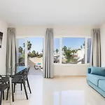 Haciendas Village Tenerife 호텔 3*